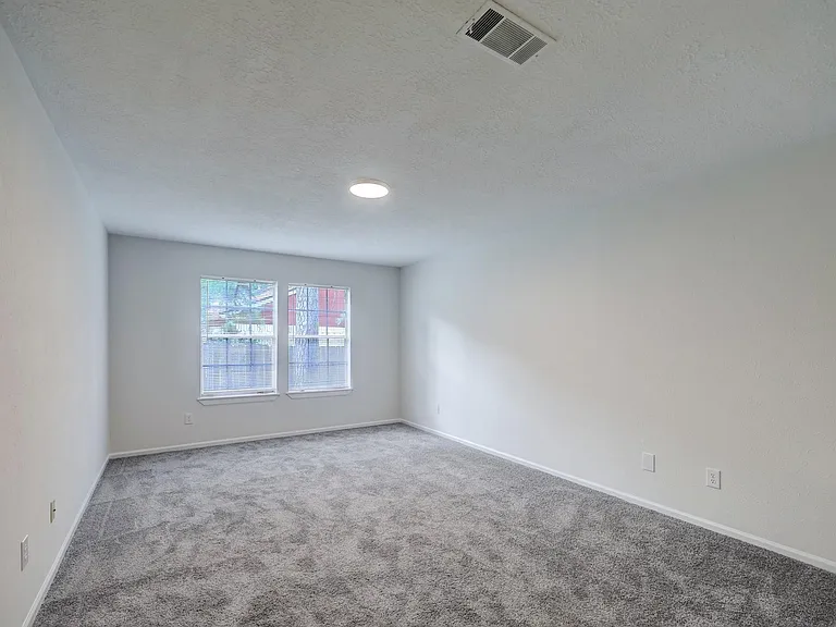 34 N High Oaks Cir — Photo 8