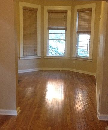 2nd image of 6548 S Champlain Ave