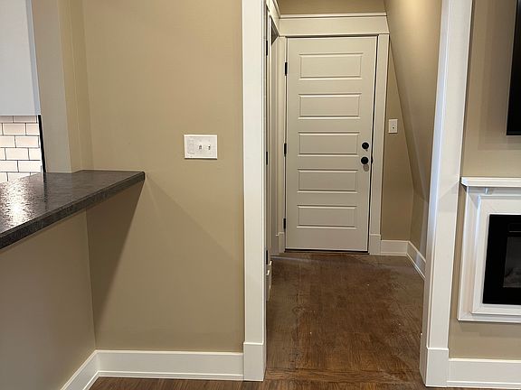 3rd image of 3 Fargo Ave #3