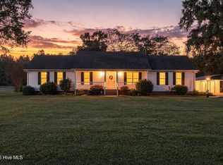 344 Ludie Brown Rd, Chinquapin, NC 28521