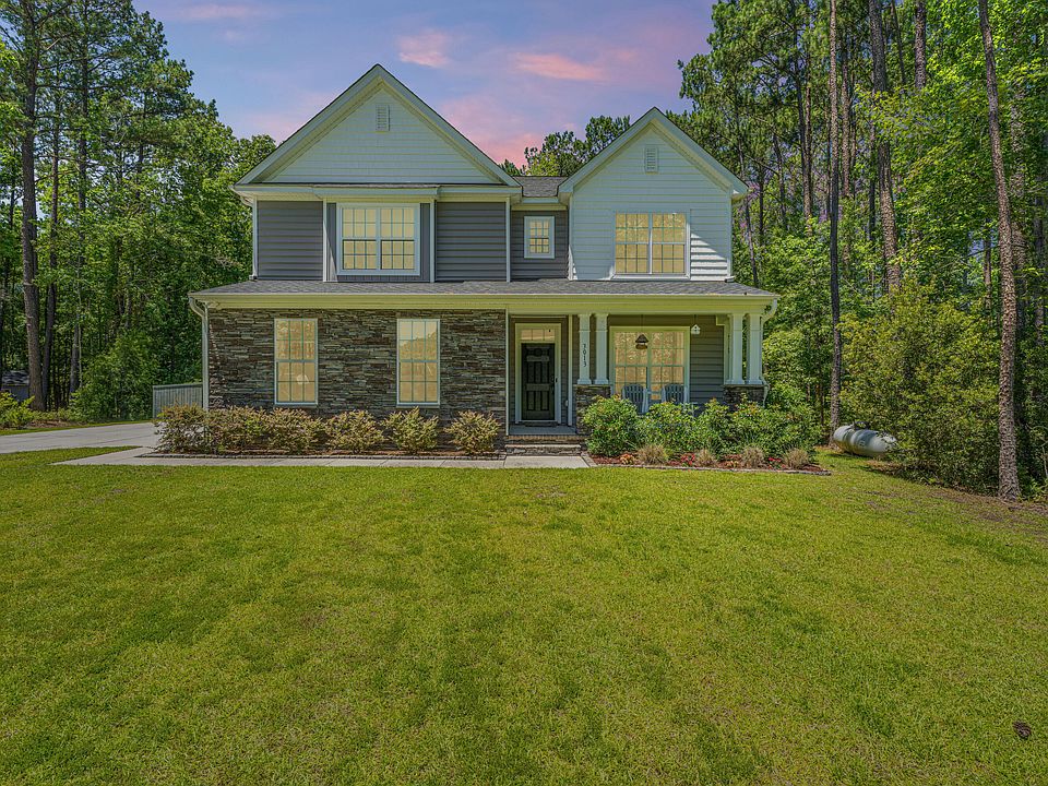1st image of 3013 Flat Rock Ln
