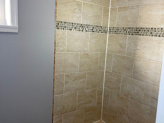 5th image of 5637 Chew Ave APT 2