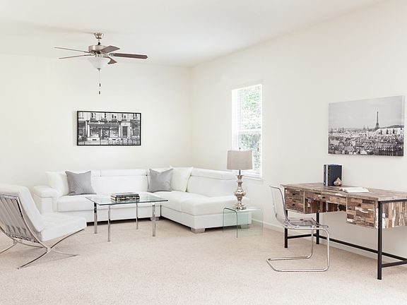 Perseus Perseus Living Room