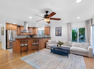 9070 Rowlett Ave, San Diego, CA 92129