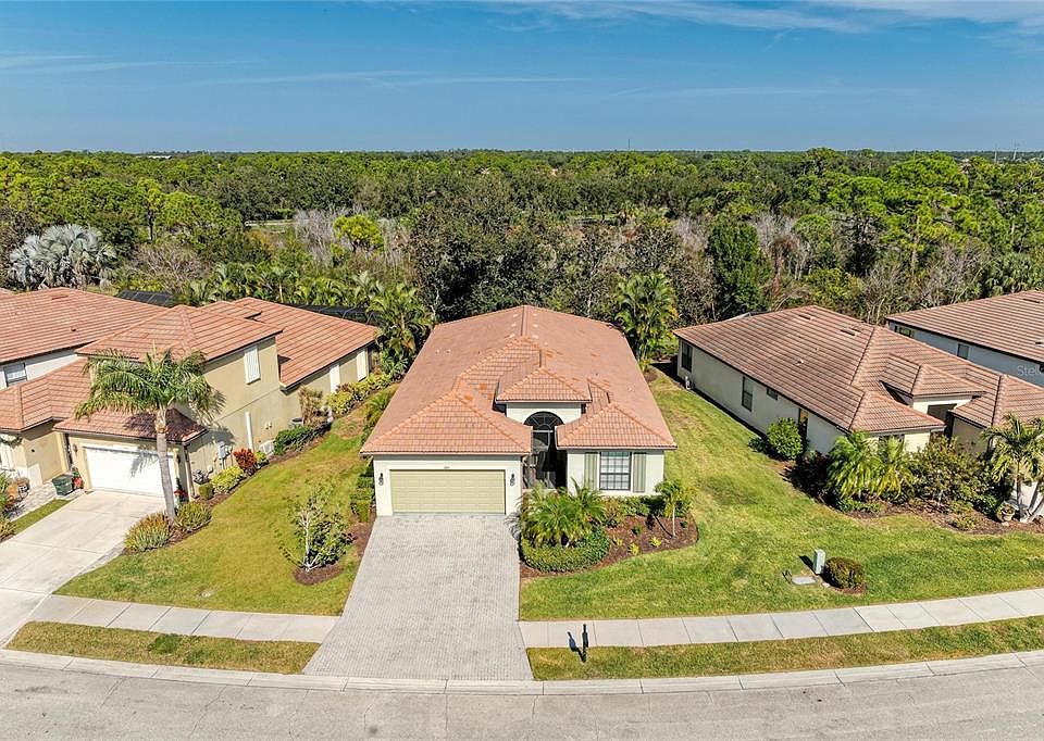 1st image of 1867 BATELLO DRIVE