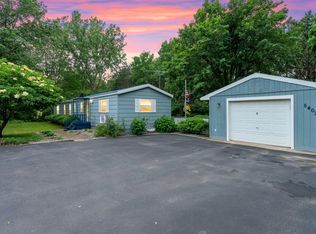 5403 Pine Ln, North Branch, MN 55056