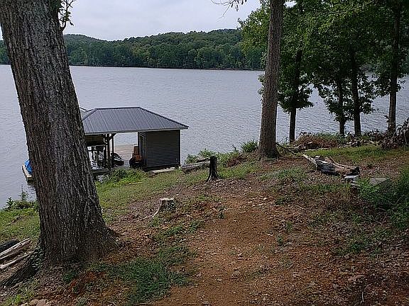 3rd image of 108 Sugar Loaf Dr