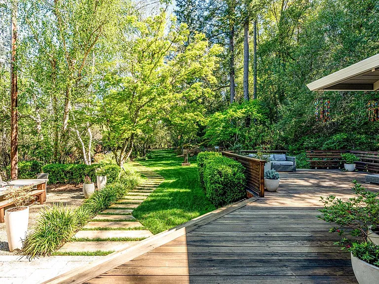 850 Conn Valley Rd — Photo 56