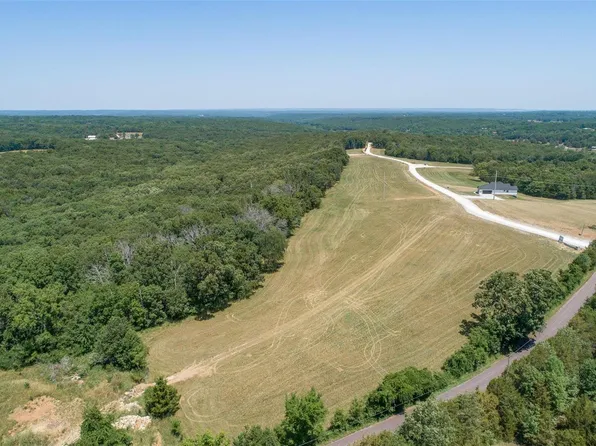 3637 Platinum Ct, De Soto, MO 63020