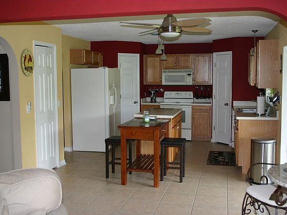 2nd image of 16320 Meredrew Ln