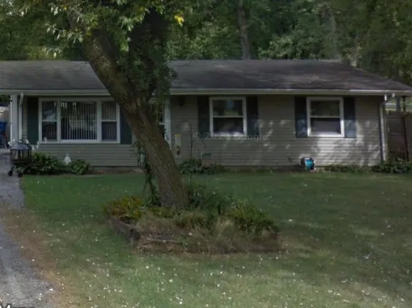 511 S 22nd St, Chesterton, IN 46304