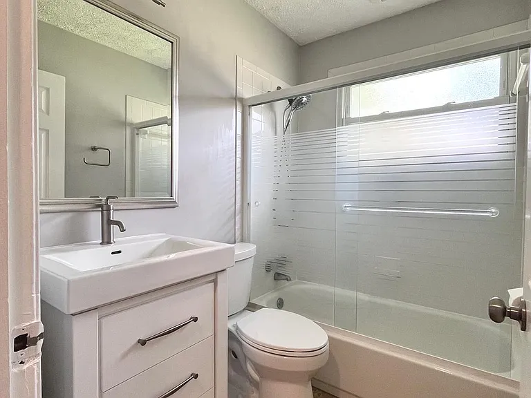 5350 Ravensworth Rd — Photo 26