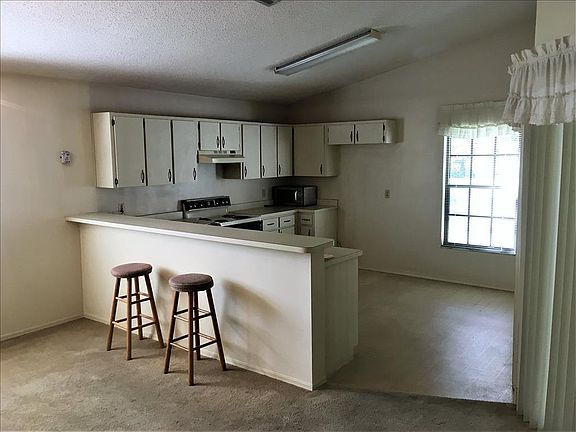 2nd image of 1651 Sunburst Way