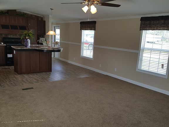 2nd image of 1233 S Jk Powell Blvd #1679
