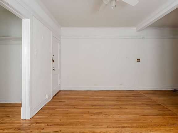5th image of 3334-3344 W Ainslie St #3344-H1