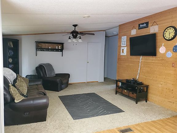 3rd image of 6849 Rolling Heights Cir