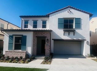 121 Mossvine, Irvine, CA 92618