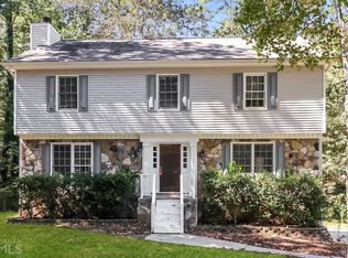 4160 Forest Cir NE, Roswell, GA 30075