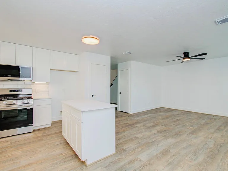 6117 Settlers Square Ln — Photo 24