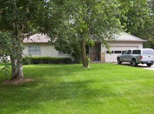 1613 Forest Hills Dr, Okemos, MI 48864