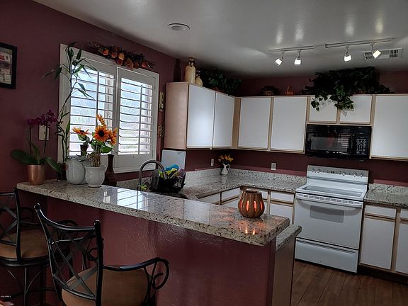 3rd image of 12147 W Rosewood Dr