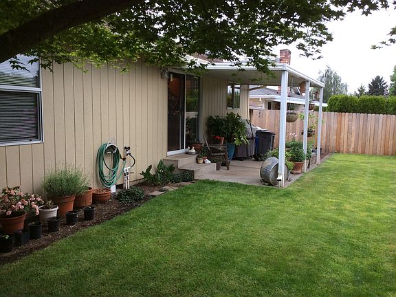4th image of 8501 NE 59th Cir