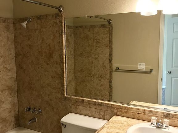 5th image of 6032 Gettysburg Pl APT 11
