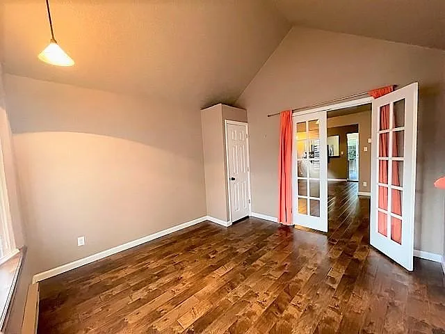 2022 W Pikes Peak Ave — Photo 7