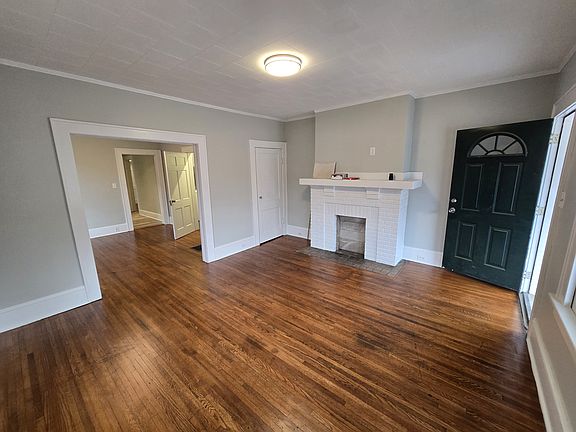 2nd image of 300 W Kingston Ave #1