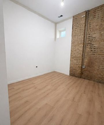 3rd image of 22-26 N Pulaski Rd #24-1R