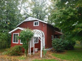 28514 Buck Rd, Beloit, OH 44609