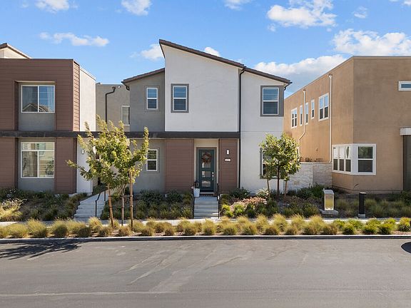2nd image of 26937 Winding Trail Ct