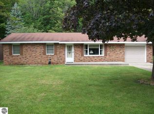 319 S Airport Rd, East Tawas, MI 48730
