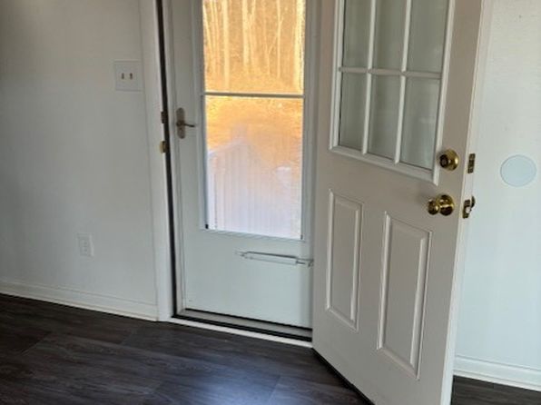 (undisclosed Address)