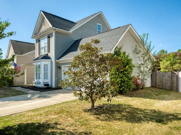 477 Timber Meadow Lake Dr, Fuquay Varina, NC 27526