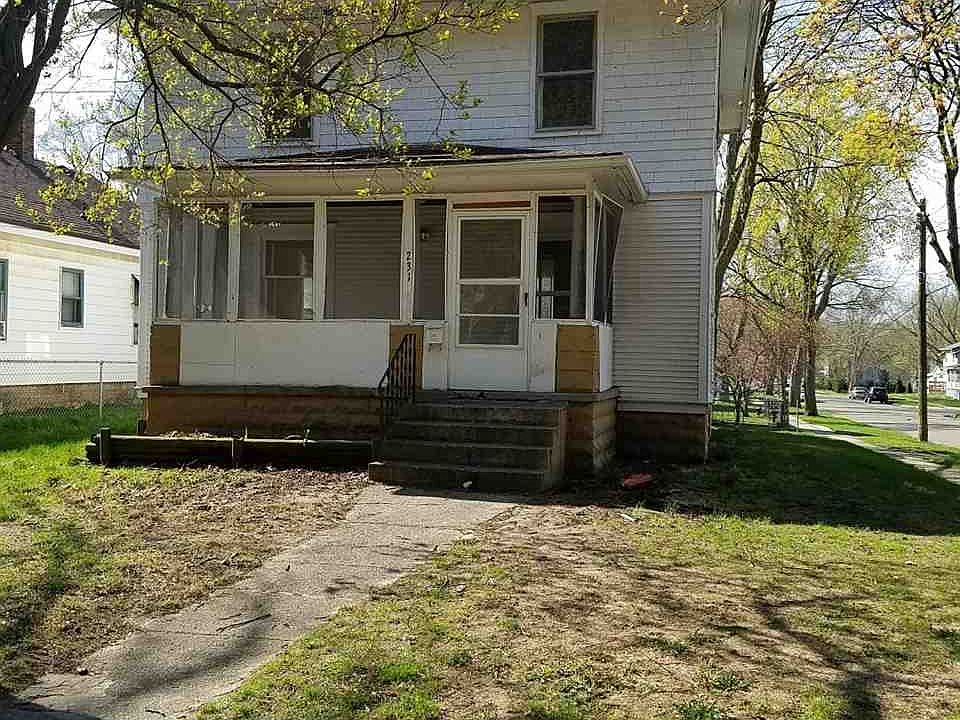1st image of 231 Rockwell St #231