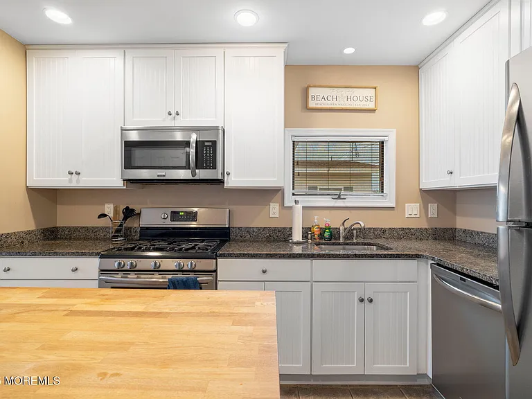 60 Mary Alice Rd — Photo 13