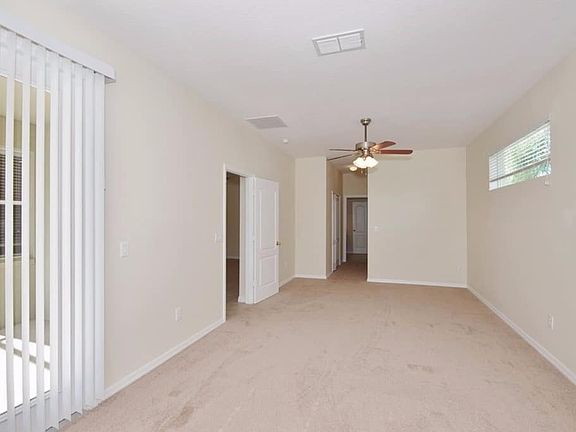 5th image of 1003 Berry Ct