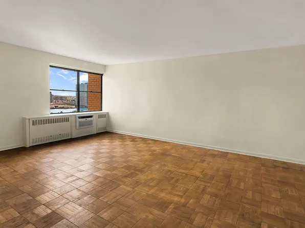 25 Sutton Pl S APT 19I, New York, NY 10022