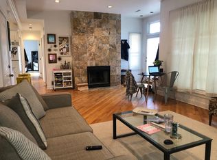 2735 N Racine Ave #2, Chicago, IL 60614