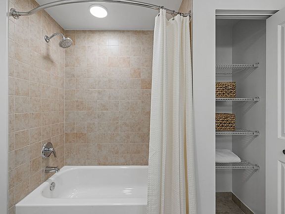 5th image of 8485 Hammocks Blvd #4306