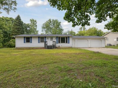 3250 Carr St, Flint, MI, 48506