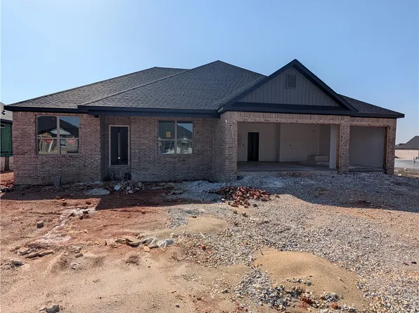 4812 Hawk St, Springdale, AR 72762
