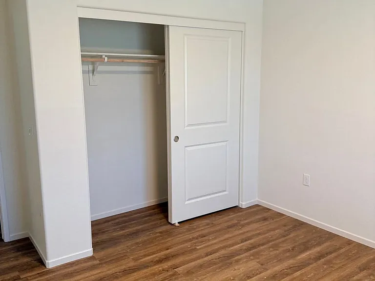 11712 Sebastian Rd — Photo 11