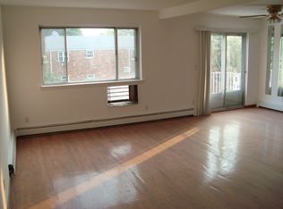 6011 83rd St, Middle Village, NY 11379
