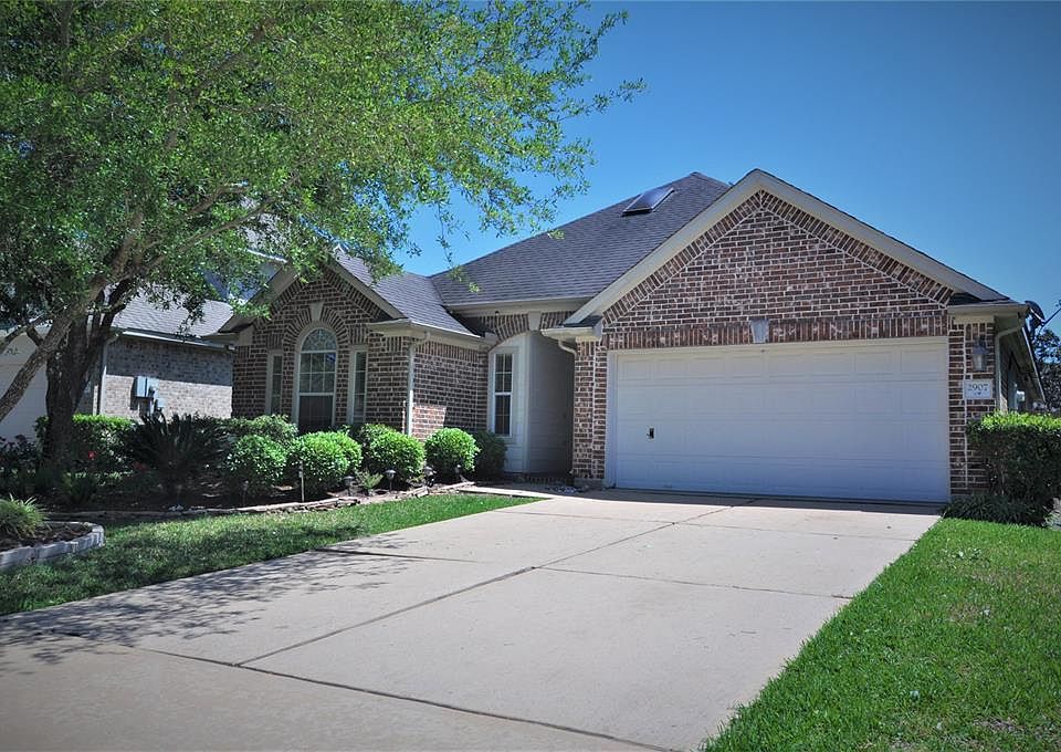 1st image of 2907 Plum Lake Dr