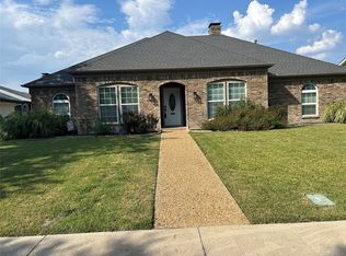 7233 Rustic Valley Dr, Dallas, TX 75248