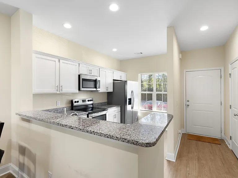 242 Admiration Ave — Photo 7