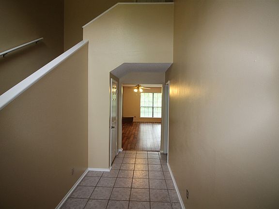 4th image of 2024 Ashley Dr