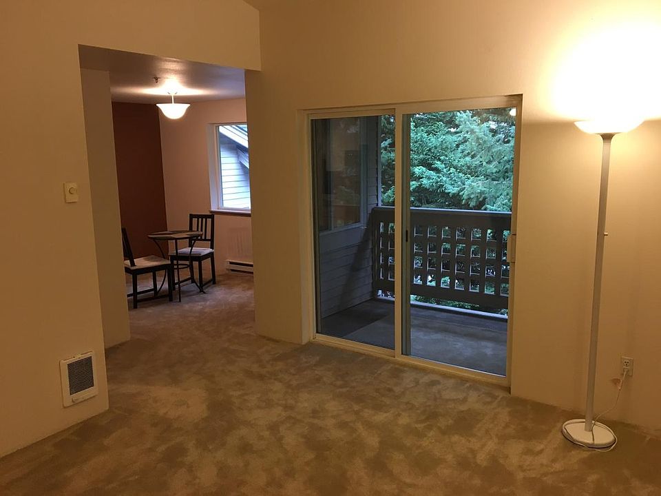 Living Room view toward Dining Room